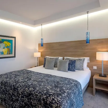 Servotel Saint-vincent Hotell