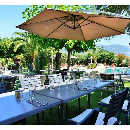 Servotel Saint-vincent Hotel 4*