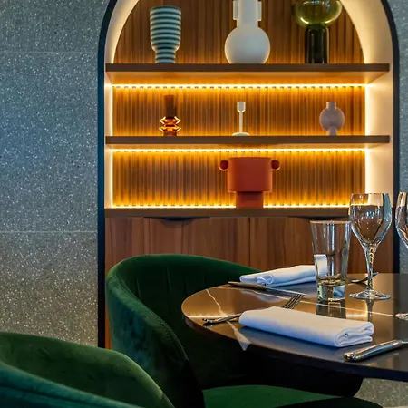Servotel Saint-vincent Отель 4*