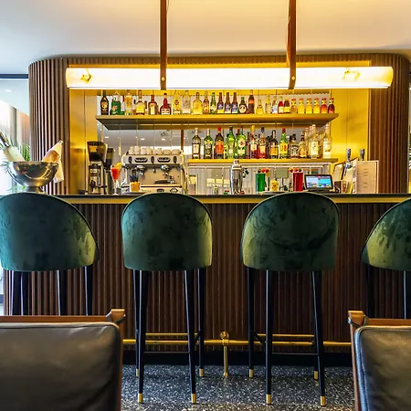 Servotel Saint-vincent Niza