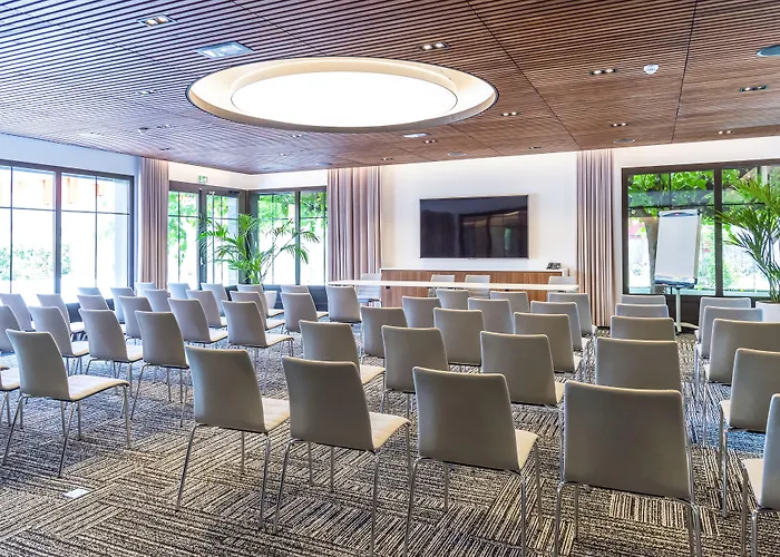 Servotel Saint-vincent Hotel 4*